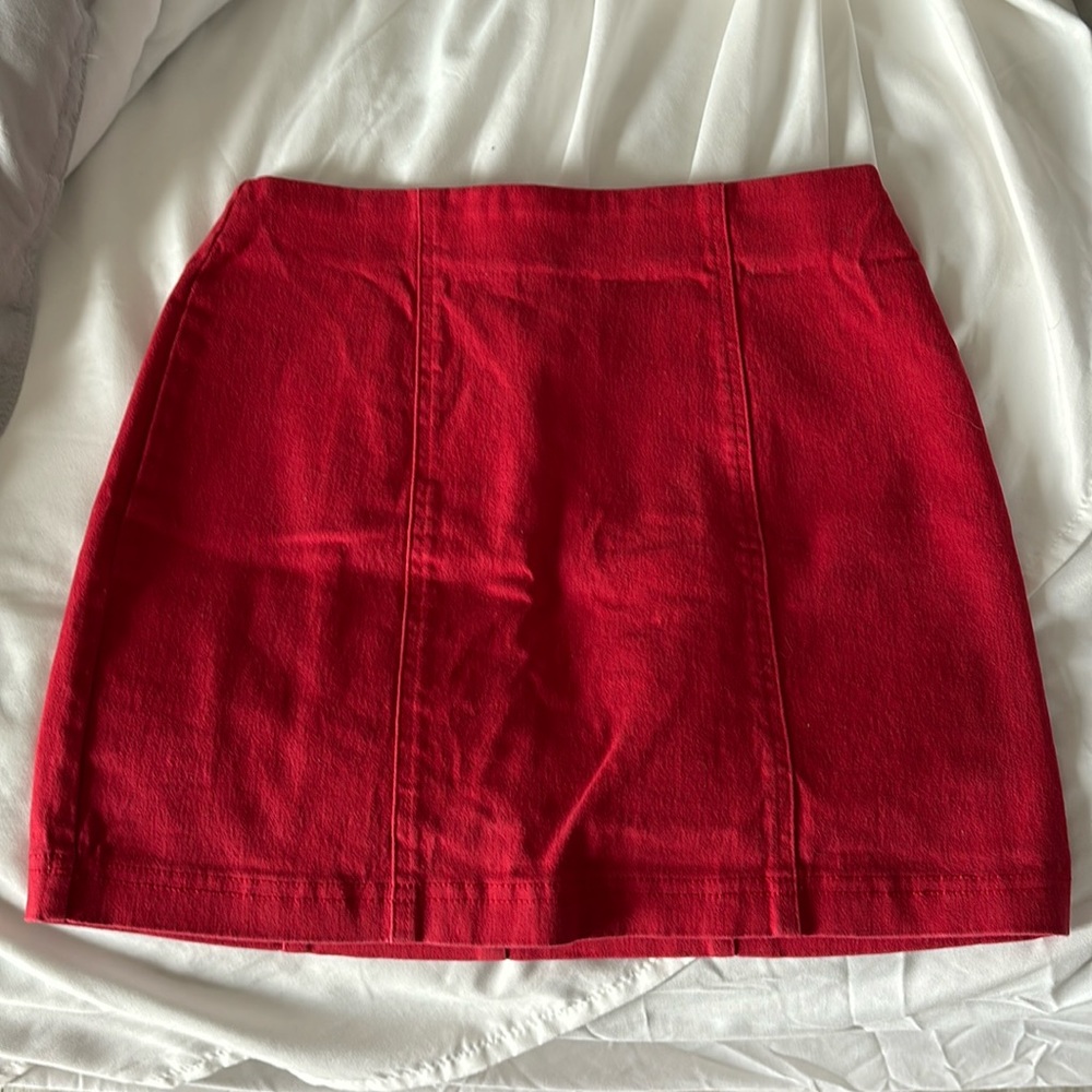 Small Forever 21 red skirt